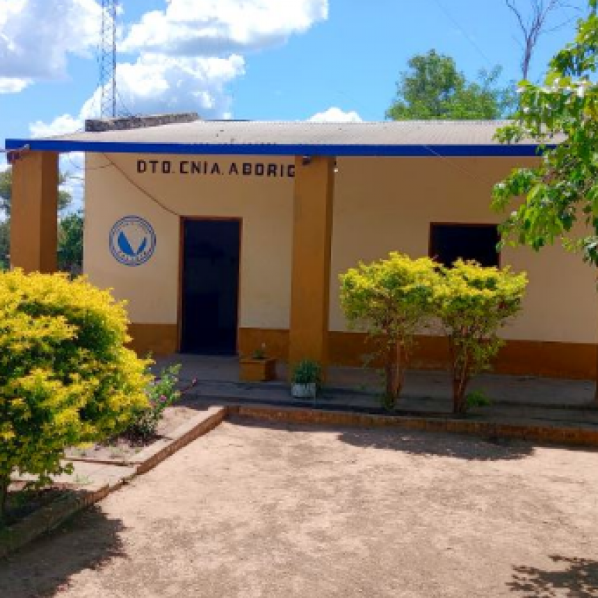 Gresca entre originarios alcoholizados terminó con un apuñalado y la Policía detuvo al agresor