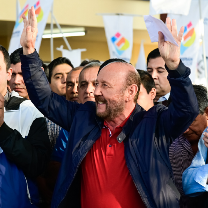 Insfrán instó a estar atentos y no dejarse llevar por “mensajes fáciles” que tratan de “colonizarnos” a intereses opositores