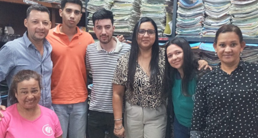 Pasantes de la Universidad de la Cuenca del Plata realizan sus pasantías en el Municipio para adaptarse al entorno laboral