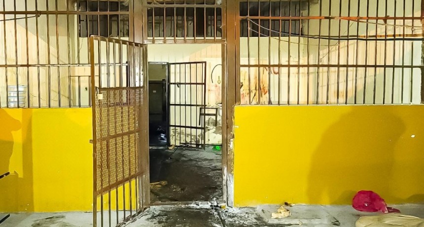 Accidente eléctrico provocó principio de incendio en una celda de la Subcomisaría Antenor Gauna