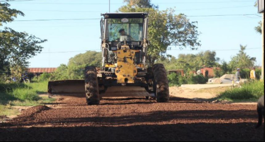 La comuna encaró la semana con tareas de enripiado en distintos conglomerados