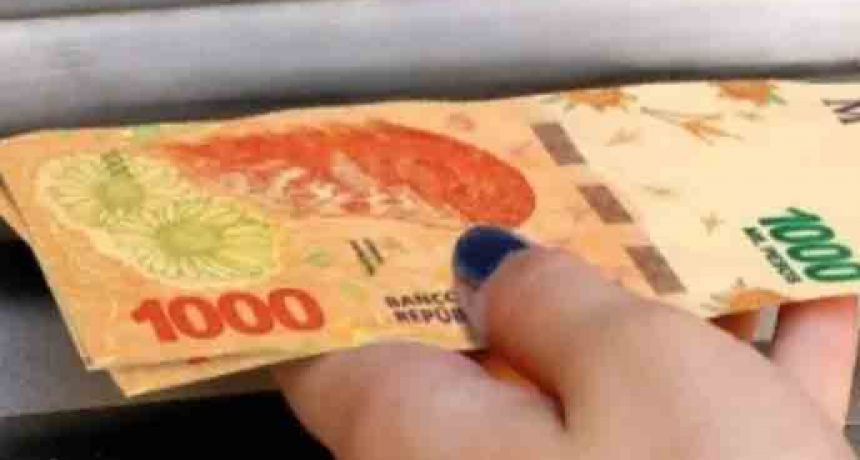 El domingo 28 inicia el pago de haberes a los agentes estatales con el incremento del 44%