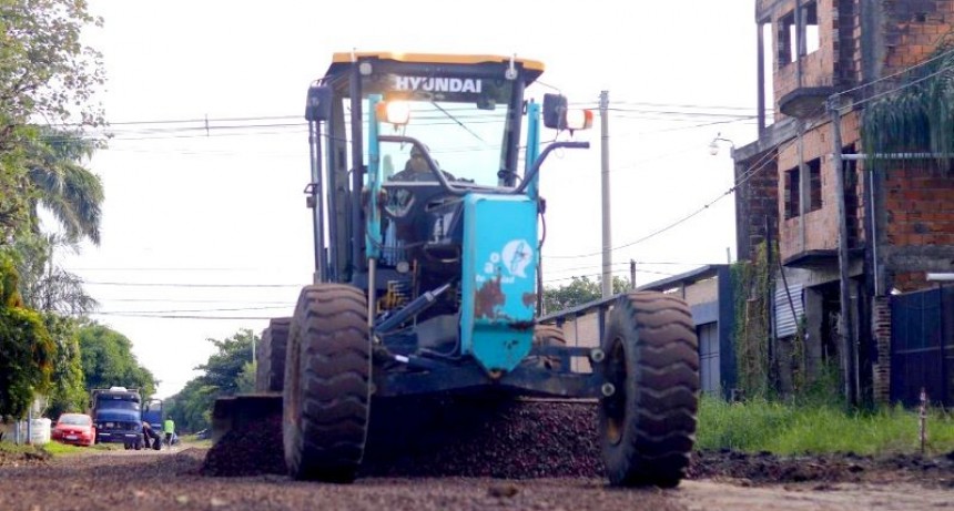 El municipio continúa mejorando arterias en el barrio San Pedro