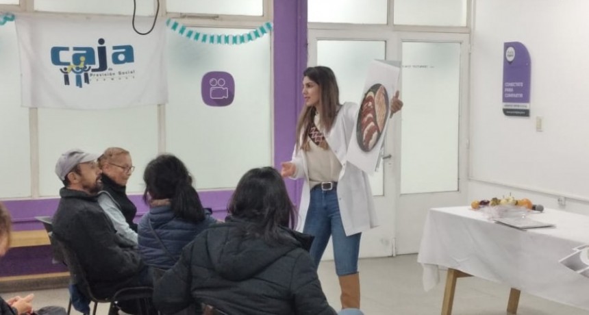 La Caja de Previsi&oacute;n Social brind&oacute; una charla sobre salud digestiva