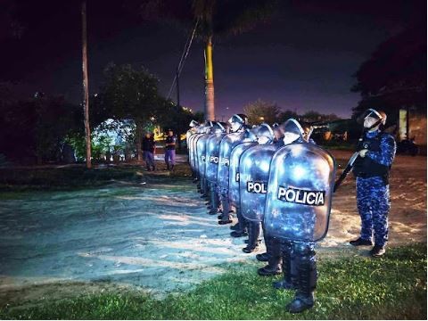 La Policía restableció el orden en el barrio Lisbel Rivira, tras un caso de desorden
