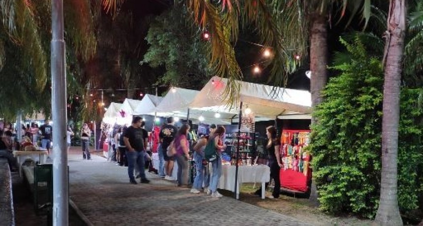 El Mercado Comunitario de Emprendedores funcionó en simultáneo en varias localidades
