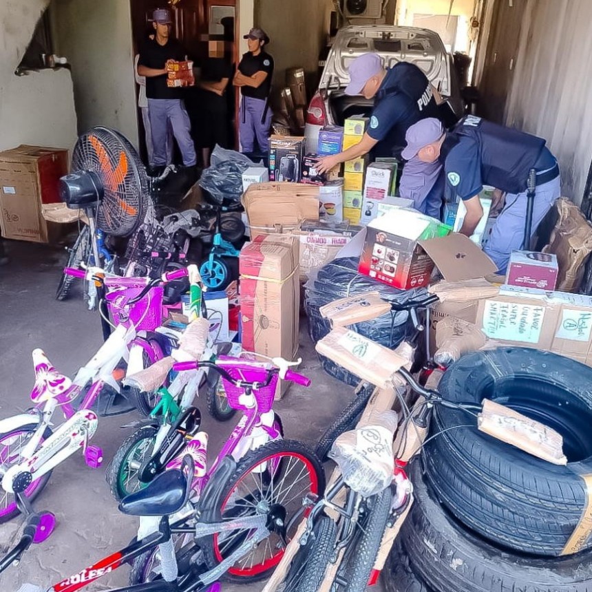 La Policía allanó una casa y encontró mercaderías de procedencia extranjera por unos 15 millones de pesos