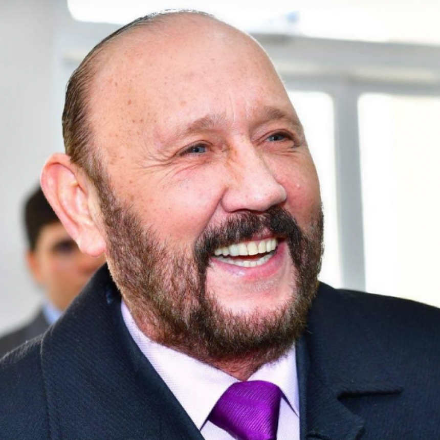 El Gobernador tuvo una “leve hipotensión ortostática con rápida recuperación” y ya retomó sus actividades