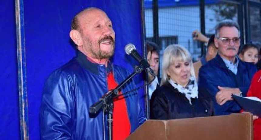 Insfrán: “No criminalizamos al consumidor, lo abrazamos y le damos amor y contención”