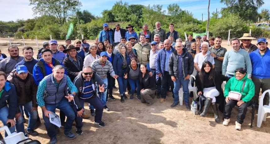 Se celebró una nueva reunión con productores organizados en el Paraje Quemado Nuevo