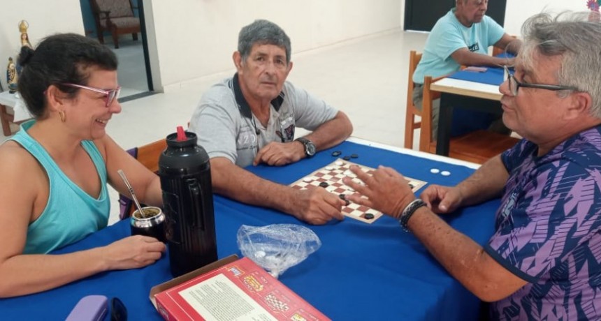 Casas de la Solidaridad del IPS, espacios que ofrecen contenci&oacute;n y recreaci&oacute;n a los adultos mayores formose&ntilde;os