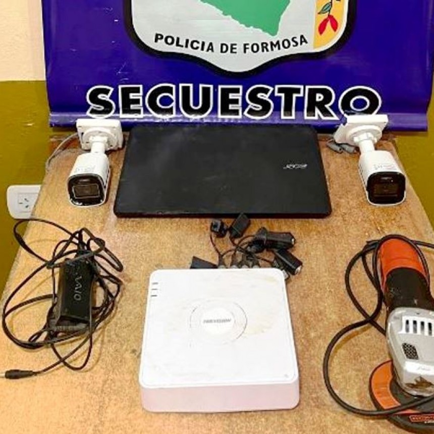 Dos sujetos fueron detenidos por el robo en un comercio