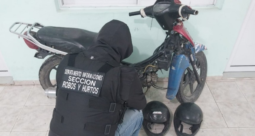 La Policía detuvo a un sujeto y secuestró tres motos en dos allanamientos en El Resguardo