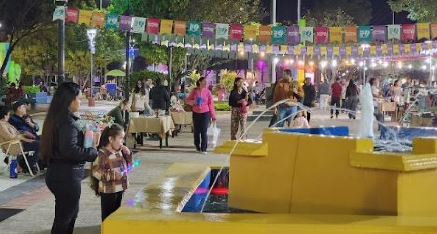 En una hermosa tarde de sol se realizó la Feria Emprendedora