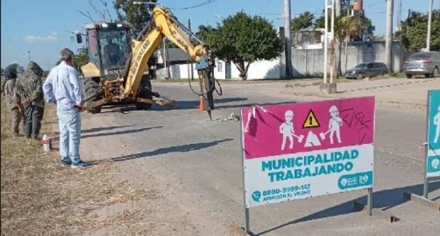 LA COMUNA SUMA OBRAS DE BACHEO EN DIVERSOS PUNTOS DEL EJIDO URBANO