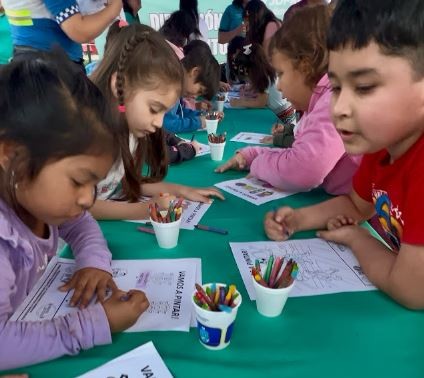 Atractiva jornada de domingo en la Plaza San Martín por el Día de las Infancias