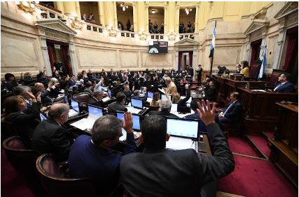 “Día histórico”: Es ley por amplia mayoría el financiamiento universitario