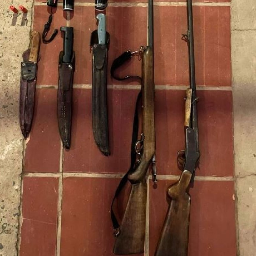 Detuvieron a tres sujetos y secuestraron armas de fuego