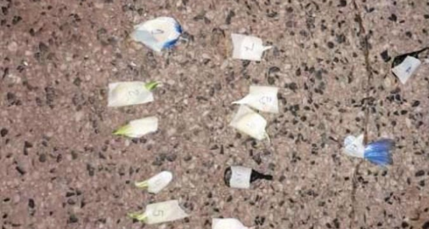 Un sujeto fue aprehendido con m&aacute;s de diez envoltorios con coca&iacute;na en el barrio Vial