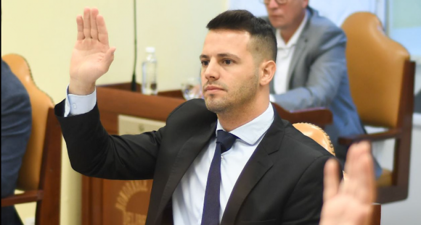 El Concejo Deliberante aprob&oacute; la extensi&oacute;n hasta el 2025 la renovaci&oacute;n de remises con 13 a&ntilde;os de antig&uuml;edad