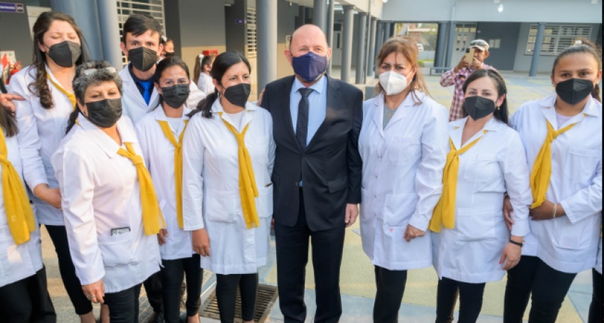 El Gobierno Provincial titulariz&oacute; a 225 docentes y super&oacute; los 4400 en los &uacute;ltimos a&ntilde;os