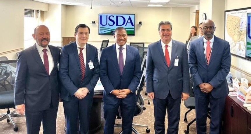 Misi&oacute;n EEUU: El gobernador particip&oacute; de reuni&oacute;n con Microsoft y la USDA