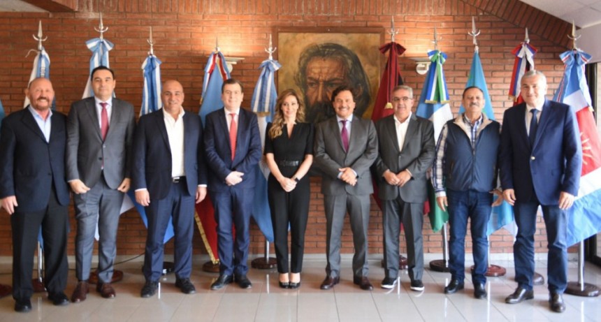 Norte Grande avanza con un proyecto que inyectará 2500 MW de energía y 2.500 millones de dólares a la Argentina