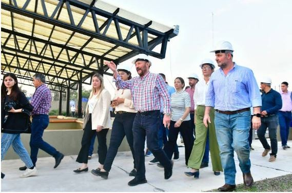 Insfrán inauguró la planta de tratamiento cloacal, el colector máximo y obras complementarias en el barrio El Porvenir
