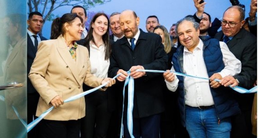 “El Estado está presente para dar un abrazo de amor y contención”