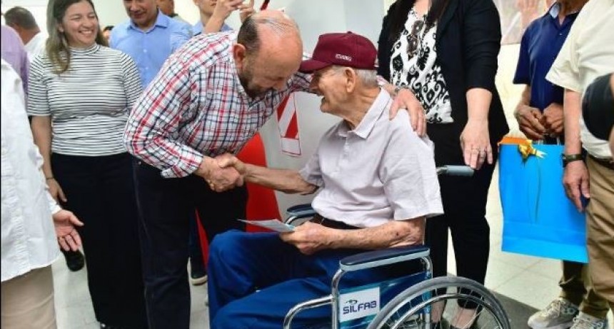 El Gobernador habilit&oacute; la obra de refacci&oacute;n y ampliaci&oacute;n de la Residencia de Adultos Mayores