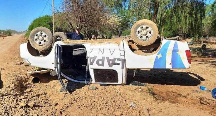Despistó una camioneta y sus tres ocupantes salieron ilesos