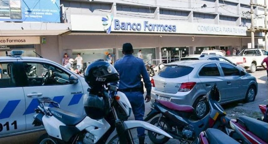 Se fortaleci&oacute; la vigilancia en inmediaciones a los bancos y cajeros autom&aacute;ticos