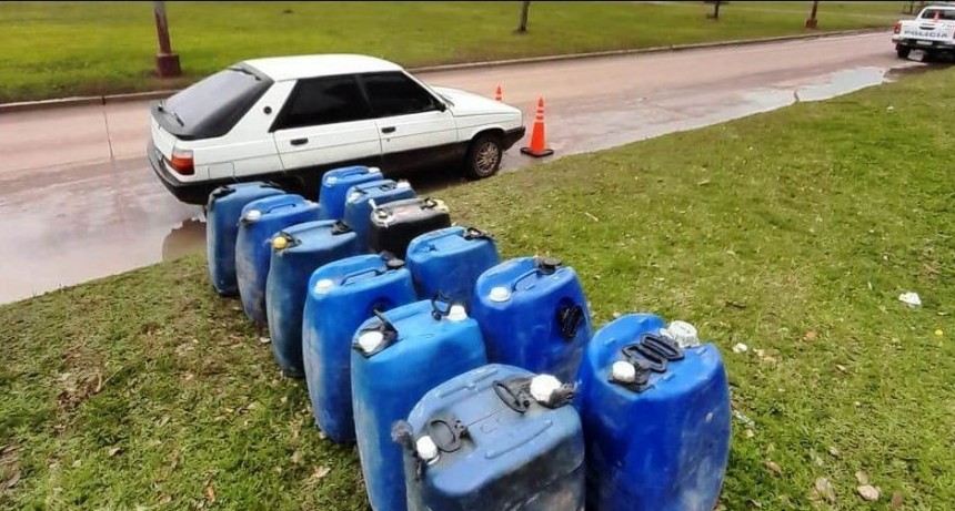 La Polic&iacute;a secuestr&oacute; 2.600 litros de combustible trasportados de forma irregular