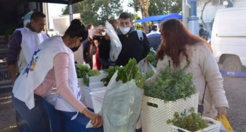 A pesar del mal tiempo Soberan&iacute;a Alimentaria se realiz&oacute; con &eacute;xito en capital