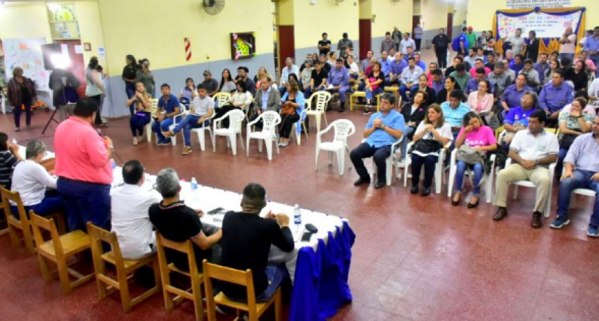 OPNG: Reuni&oacute;n con vecinos del barrio Parque Urbano