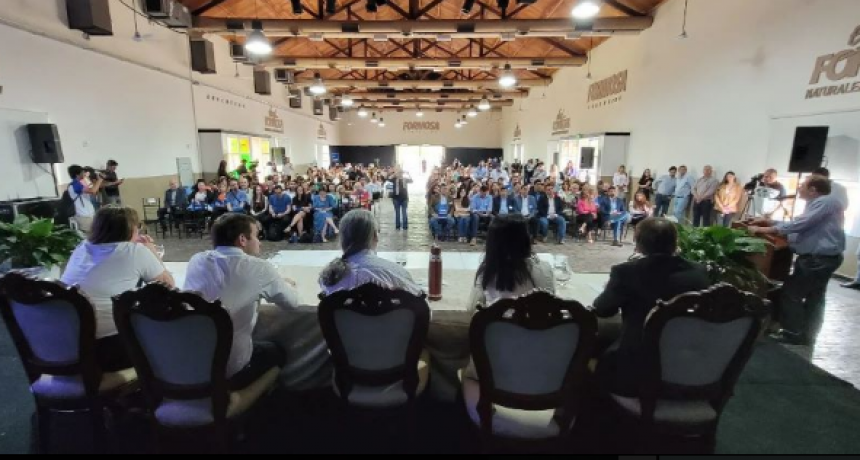 Comenz&oacute; el encuentro de Cultura Federal en Formosa