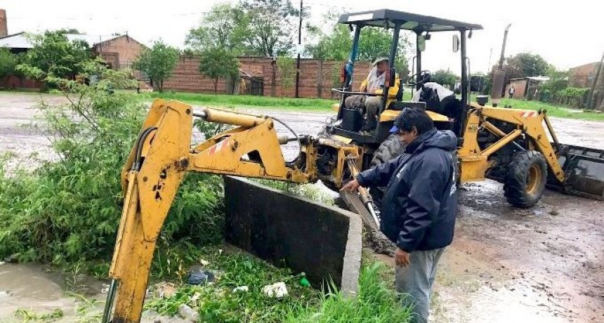 R&aacute;pida intervenci&oacute;n de la Comuna para agilizar el drenaje en toda la ciudad
