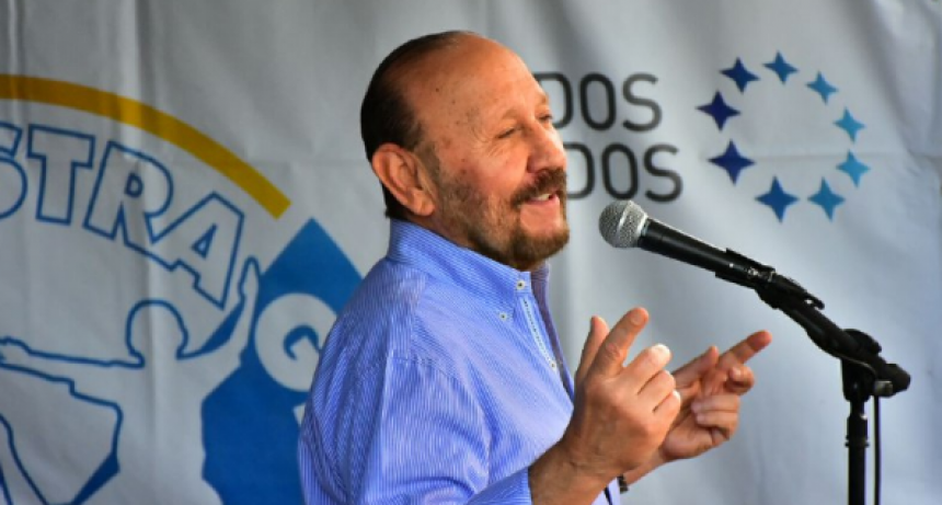 Gildo Insfr&aacute;n: &ldquo;No pueden aceptar que los formose&ntilde;os brillemos en el horizonte nacional&rdquo;