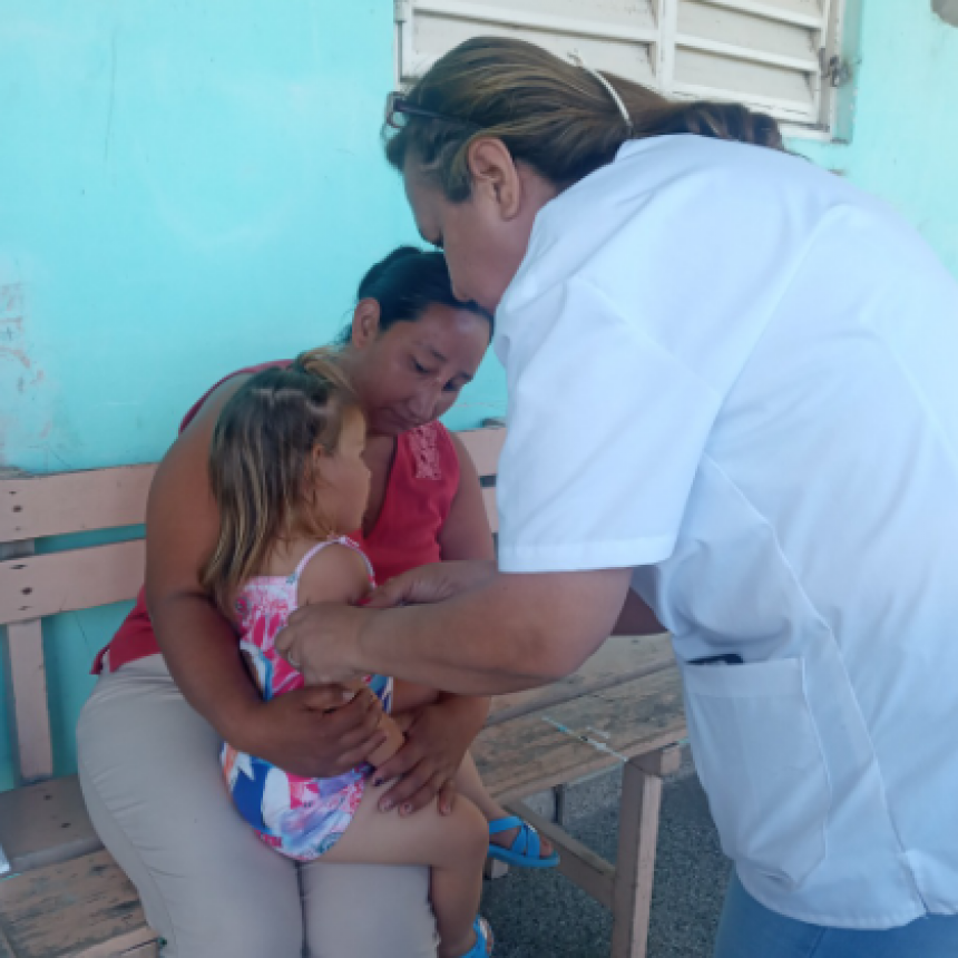 Villa Dos Trece: Avanza la campa&ntilde;a nacional de vacunaci&oacute;n