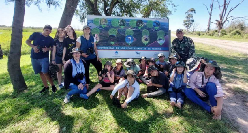 Charla Taller de Iniciaci&oacute;n al Avistaje de Aves en la Reserva de Biosfera Laguna Oca