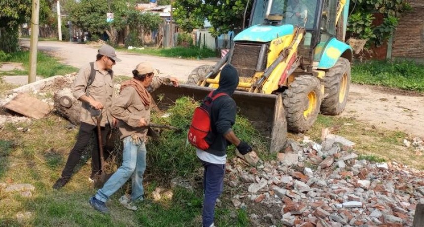 La Municipalidad trabajó en distintos puntos de la ciudad optimizando los servicios