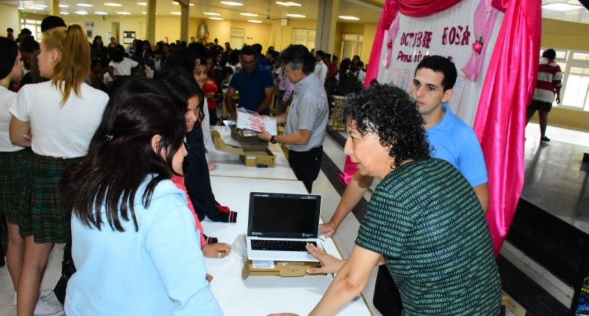 Más de 4 mil netbooks del Programa “Conectar Igualdad” se entregaron en escuelas secundarias