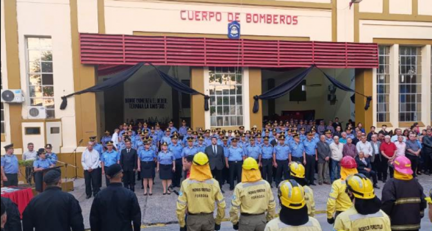 El Cuerpo de Bomberos celebró con un acto su 77° aniversario de creación