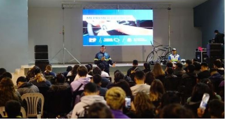 Brindarán cursos de capacitación para obtener la licencia de conducir por primera vez