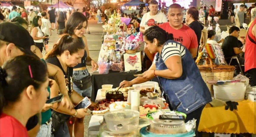 SE REALIZÓ CON ÉXITO EL FESTIVAL DE EMPRENDEDORES ORGANIZADO POR LA MUNICIPALIDAD LOCAL