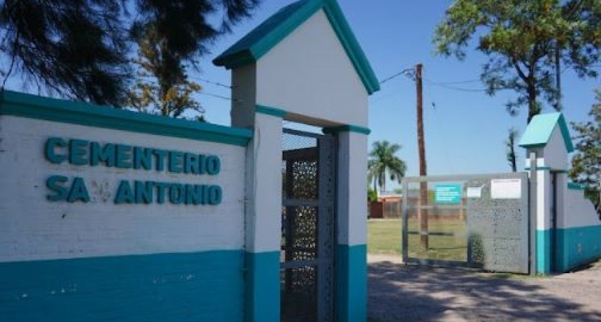 Acondicionan cementerios municipales para recibir a los visitantes por el D&iacute;a de la Madre