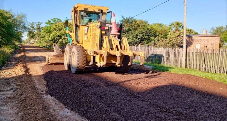  LA COMUNA EJECUTA UN ENRIPIADO CON FINANCIAMIENTO COMPARTIDO EN EL B° VIRGEN DEL CARMEN