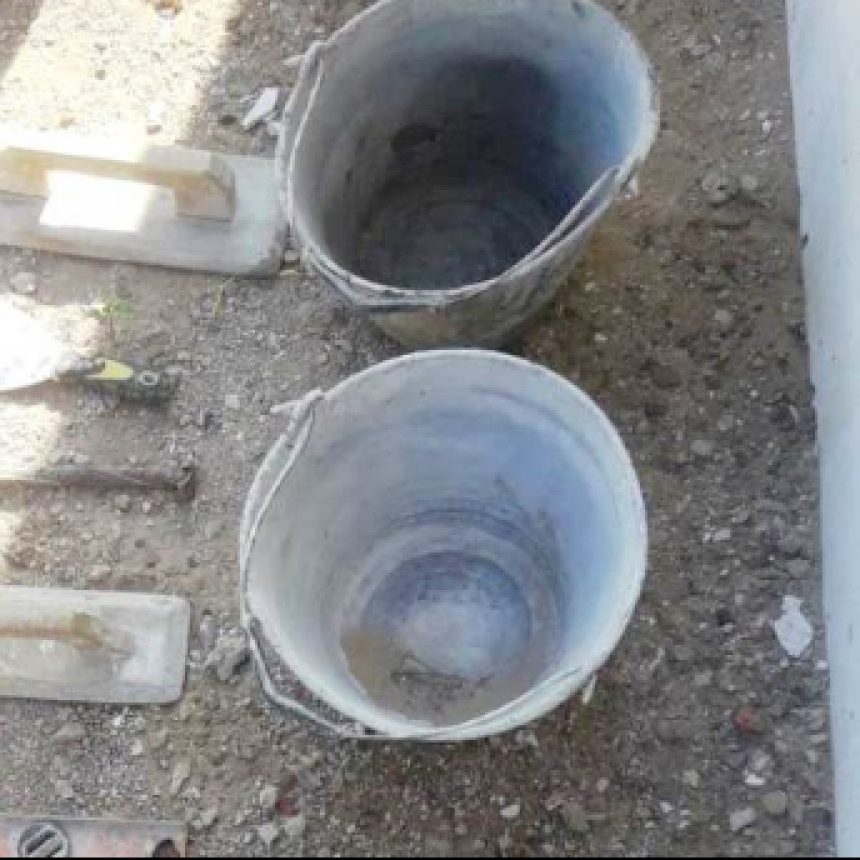 La Polic&iacute;a recuper&oacute; varios elementos de alba&ntilde;iler&iacute;a sustra&iacute;dos del barrio Procrear