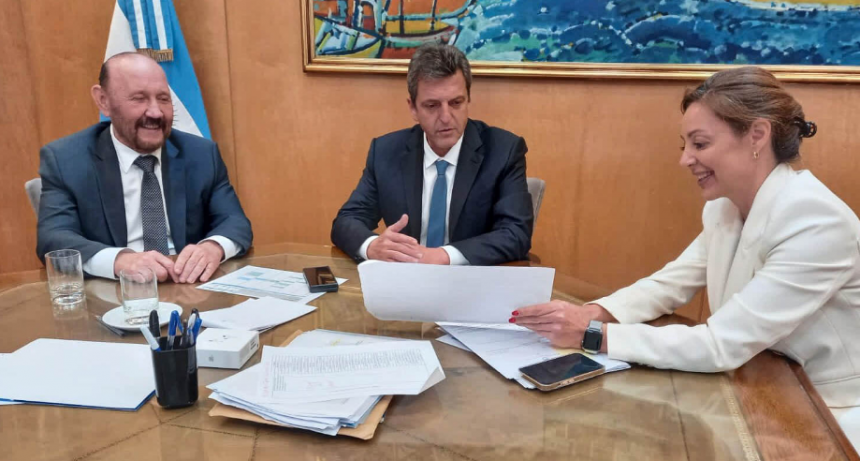 Insfr&aacute;n y Massa anunciaron obras el&eacute;ctricas por m&aacute;s de $200 millones