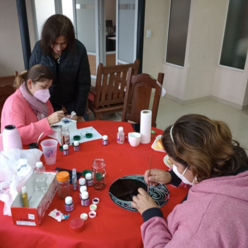 Taller navide&ntilde;o en la Asociaci&oacute;n italiana de Formosa